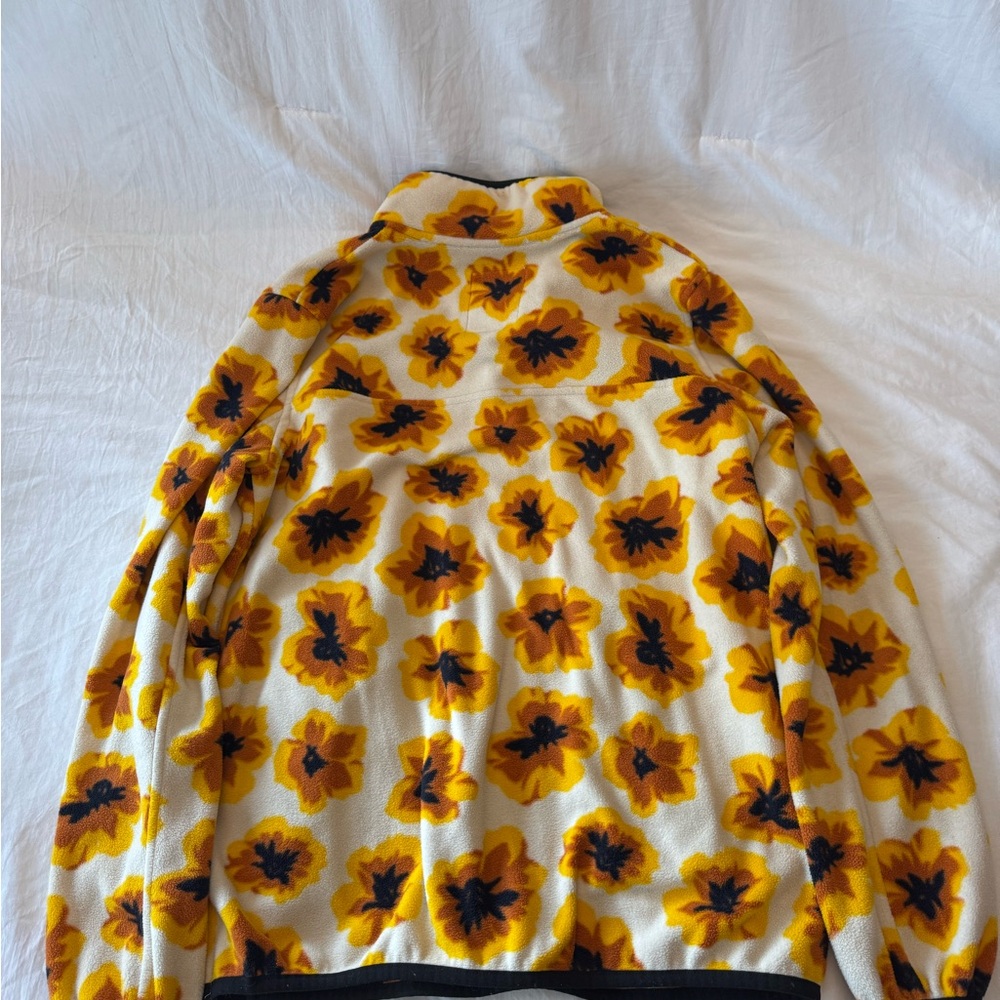 Kavu Yellow and Black Floral Zip-Up Jacket - Picture 2 of 4